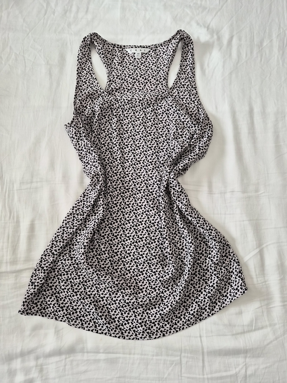 CAbi Black & White Print Sleeveless Blouse XS